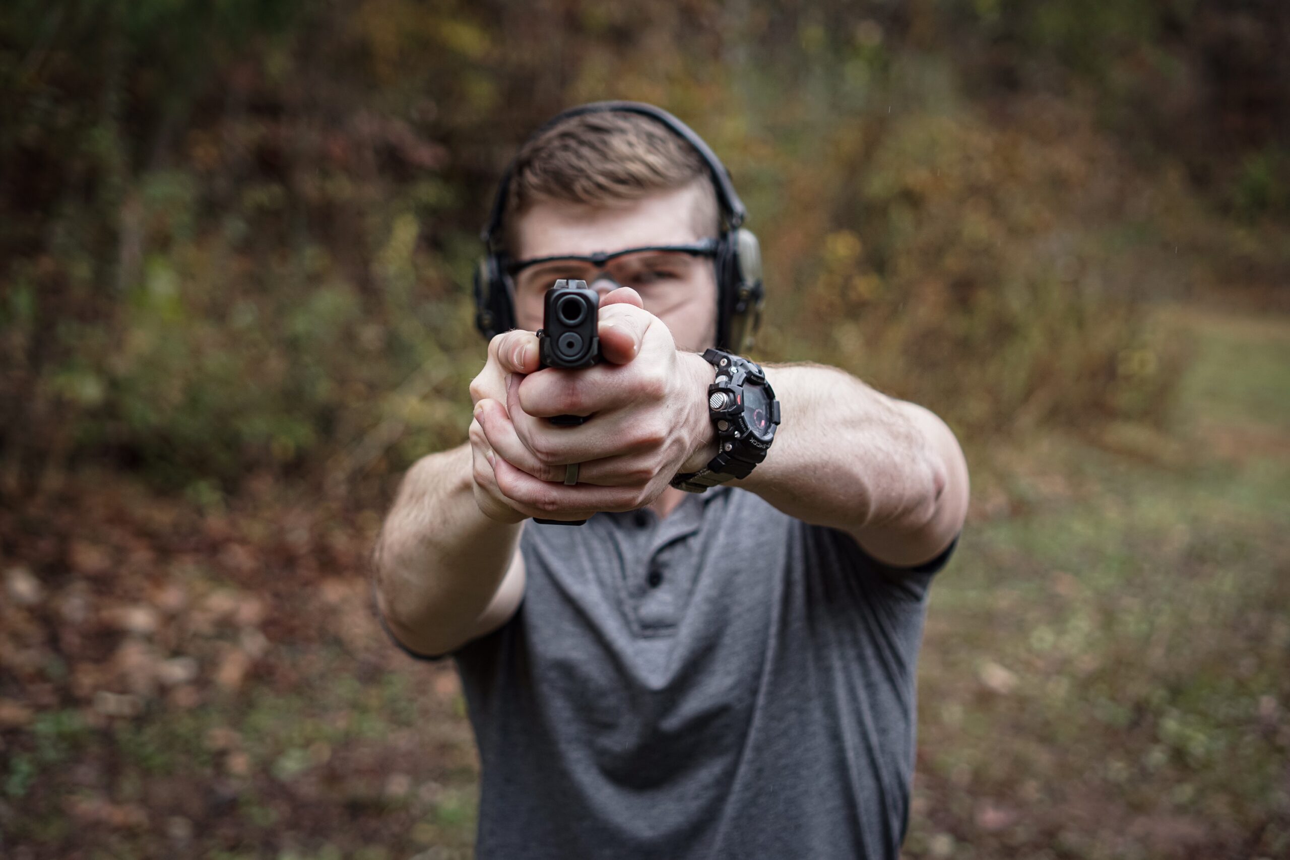 The author firing at Glock 19 at a shooting range